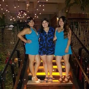 Meet your Posher, Julia